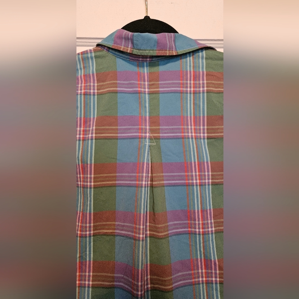 Women's Patagonia Plaid Button-Up Shirt in Blue, Green & Purple - Picture 6 of 7